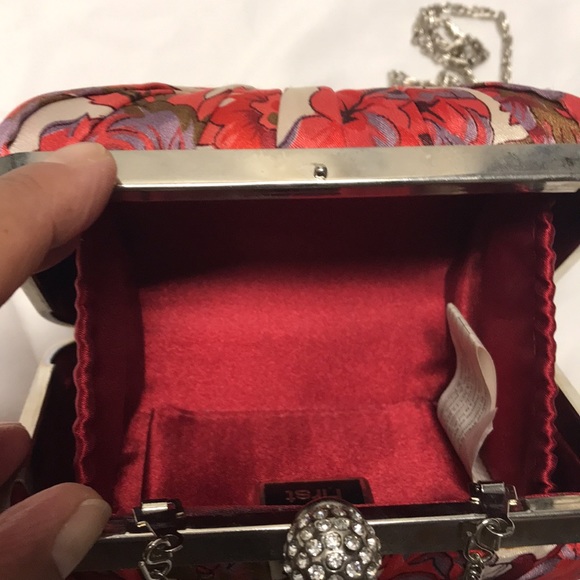 First - purse - h - Picture 5 of 7